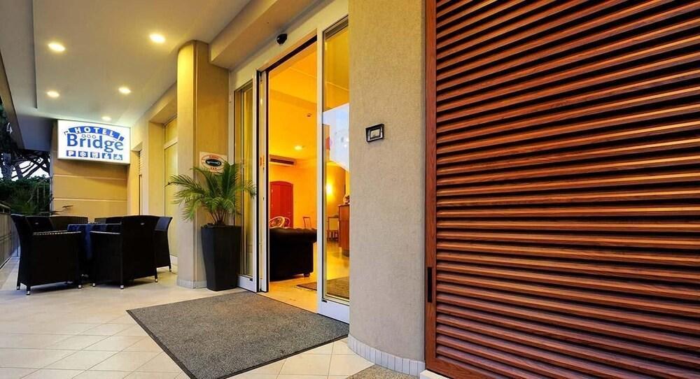 Hotel Bridge Rimini Ngoại thất bức ảnh