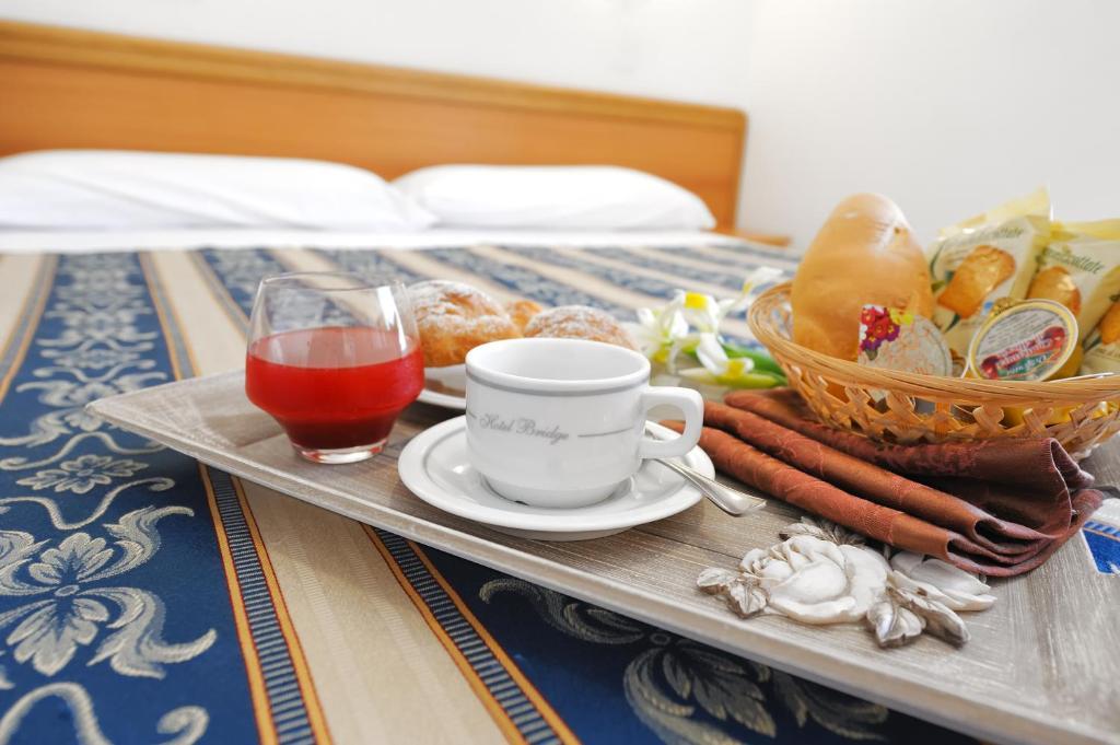 Hotel Bridge Rimini Ngoại thất bức ảnh